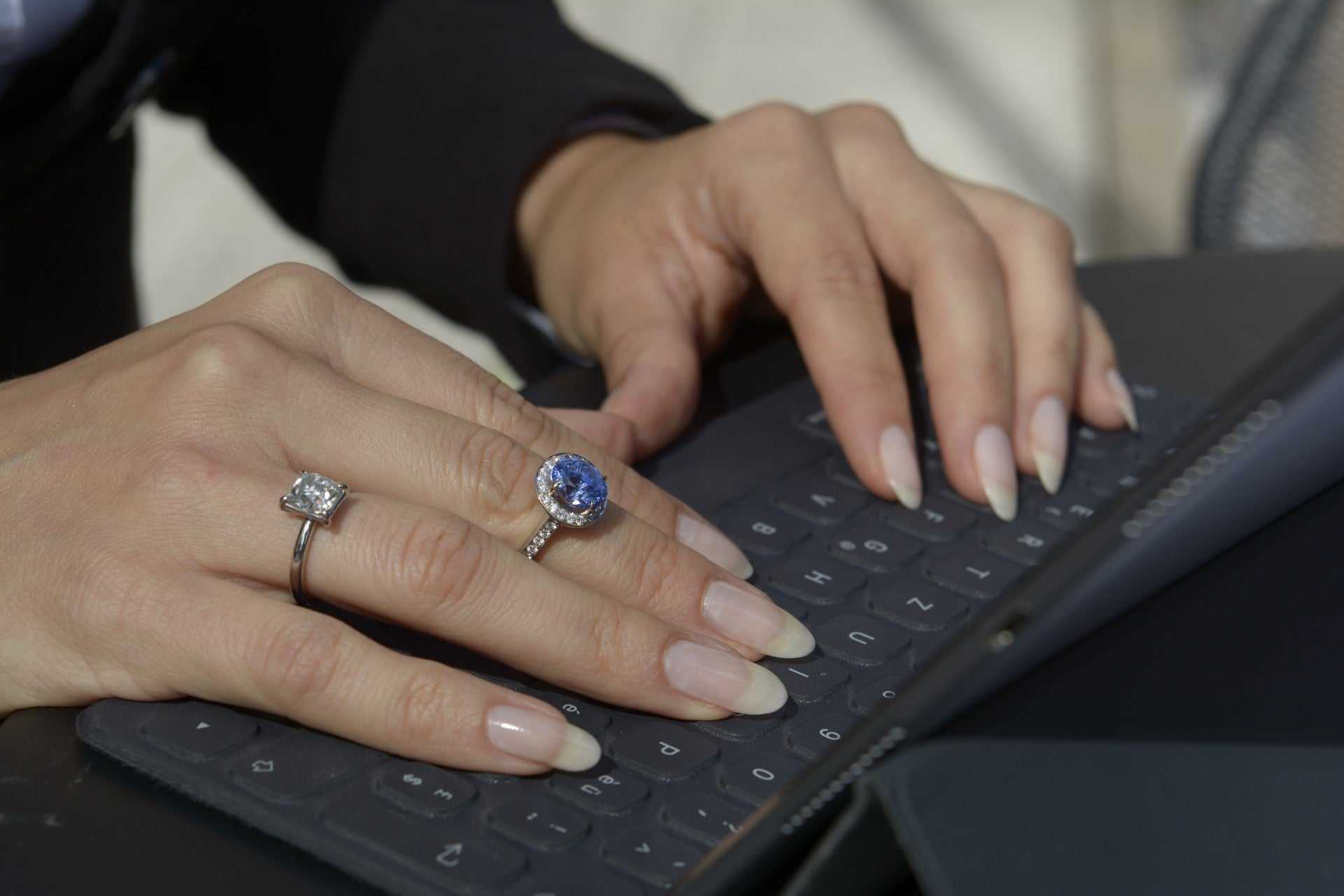 business look jewellery