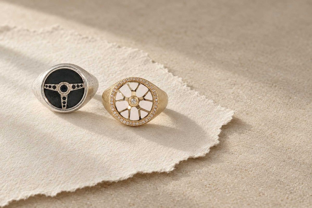 Lesunja Classic Car Collection – Silver Signet Ring Onyx Steering Wheel Design