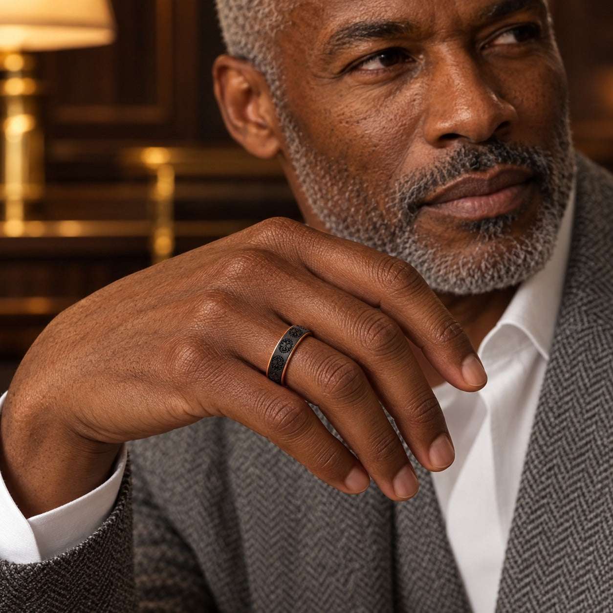 Model wearing the Lesunja Ring Rose Gold Carbon Engraved by Lesunja Fine Jewellery – AI-generated visualisation