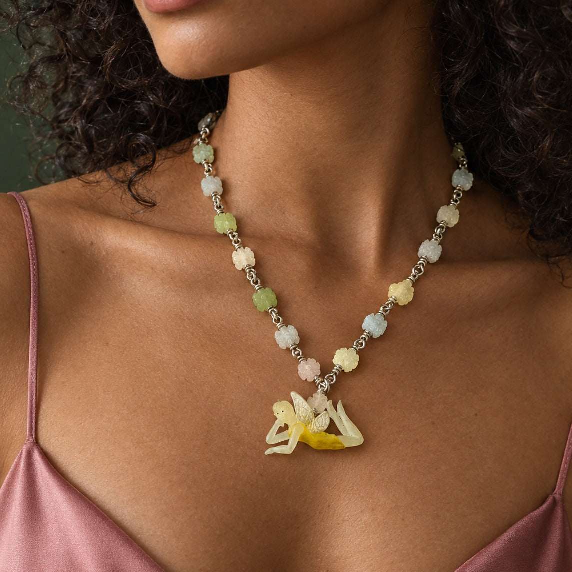 Model wearing the Lesunja Tinkerbell Silver Collier by Lesunja Fine Jewellery – AI-generated visualisation