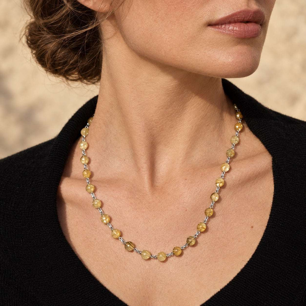 Model wearing the Lesunja Sunlight Power Stones Silver Collier by Lesunja Fine Jewellery – AI-generated visualisation