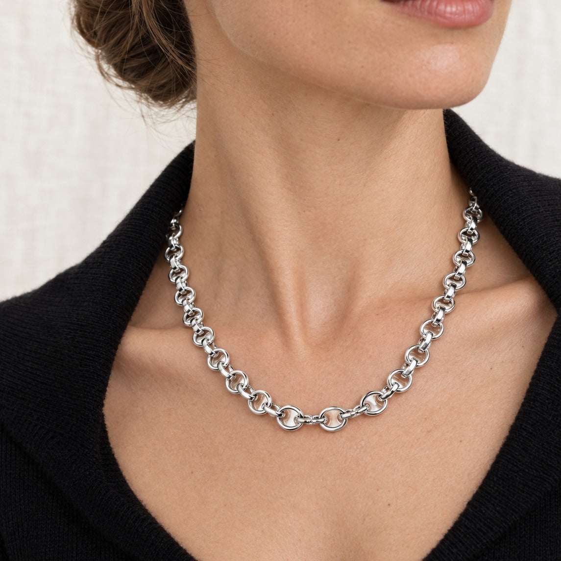 Model wearing the Lesunja Silver Anchor Chain by Lesunja Fine Jewellery – AI-generated visualisation