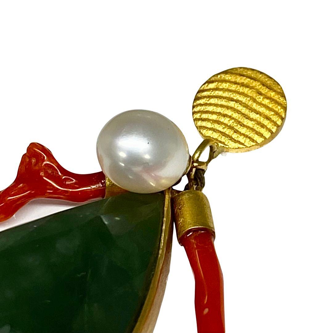 gold ear stud