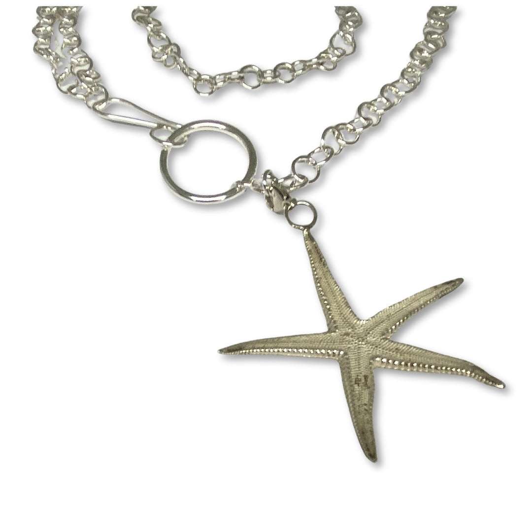 Lesunja Ocean XXY Silver Belly Chain with a Sea Star, detail view, Lesunja atelier Zurich