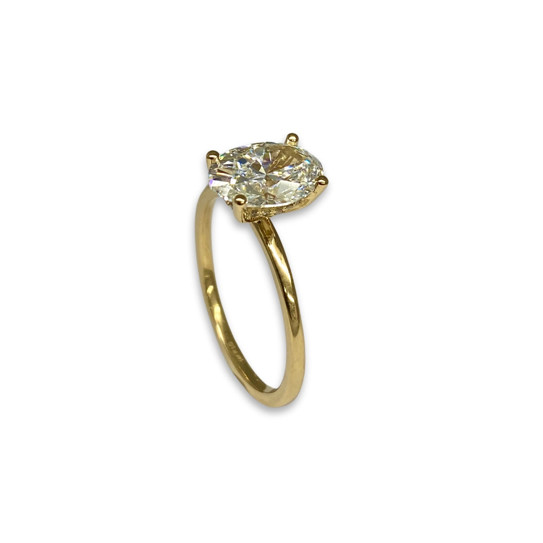 Lesunja Engagement Ring Yellow Gold White Diamond Oval