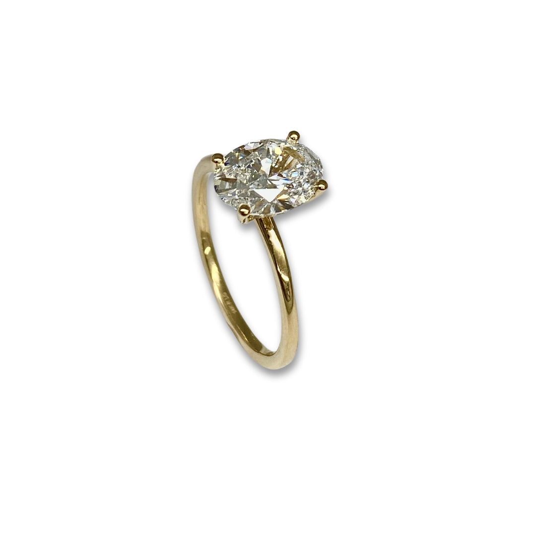 Lesunja Engagement Ring Yellow Gold White Diamond Oval