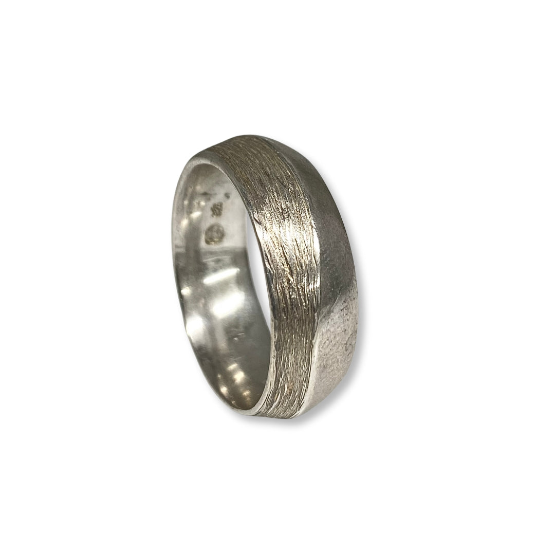 Lesunja Ring Silver Wave Structure