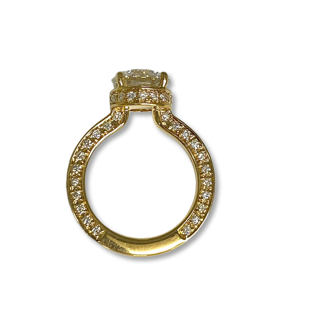 Lesunja Engagement Ring Yellow Gold White Diamonds 3,51ct.