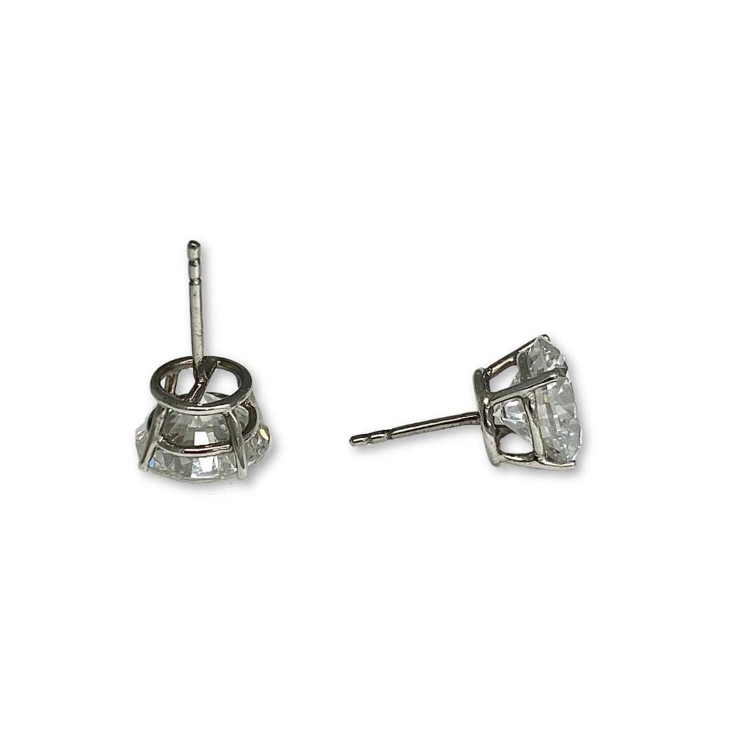 Lesunja Ear Studs White Gold White Diamonds 8,04ct., detail view, Lesunja atelier Zurich