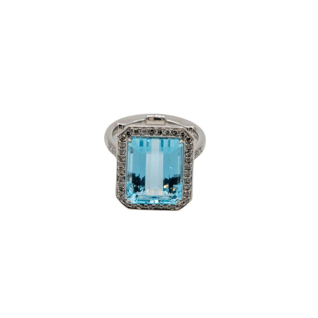Lesunja Aquamarine Platinum Ring 10.3ct & Grey Diamonds, handmade fine jewellery from Switzerland