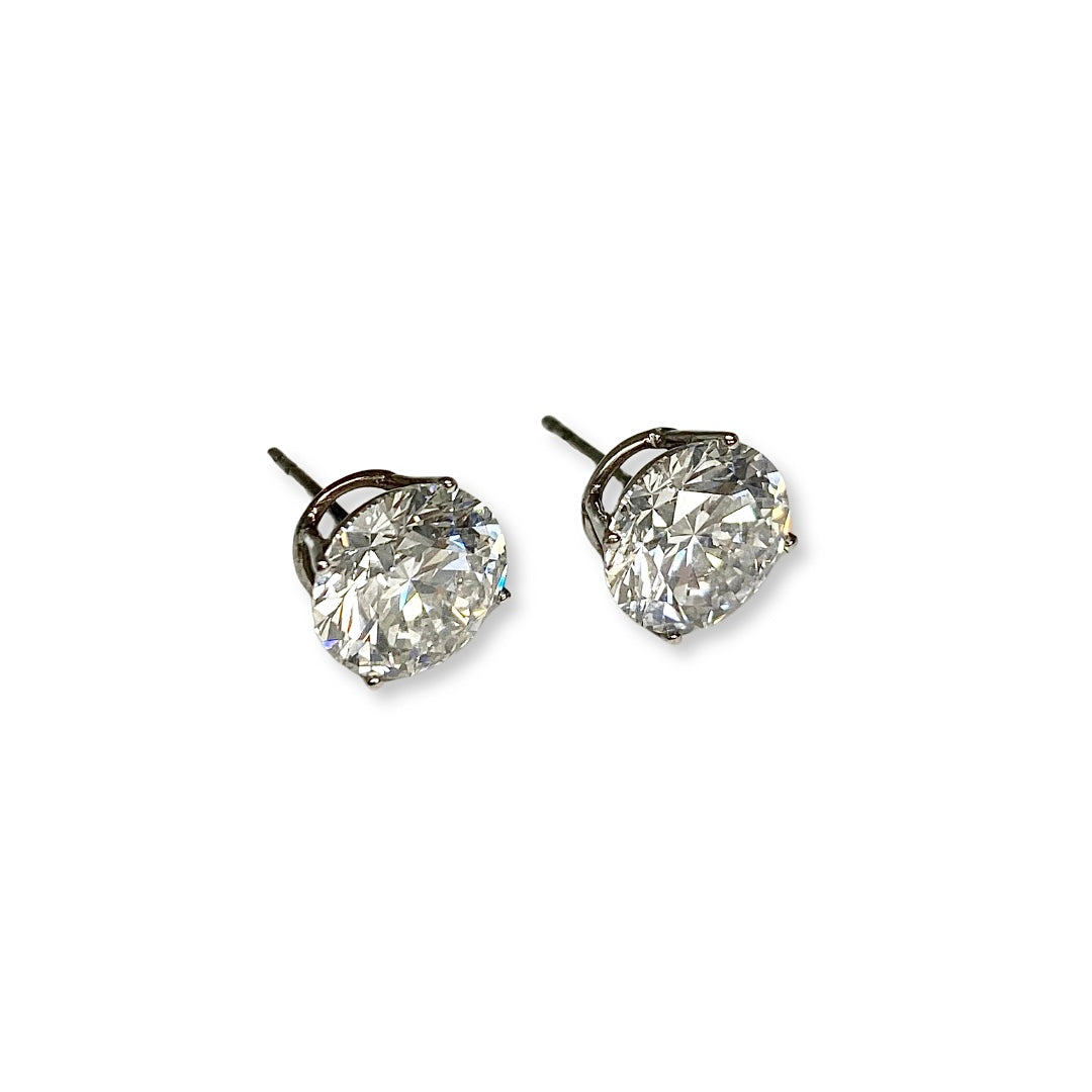Lesunja Ear Studs White Gold White Diamonds 8,04ct.