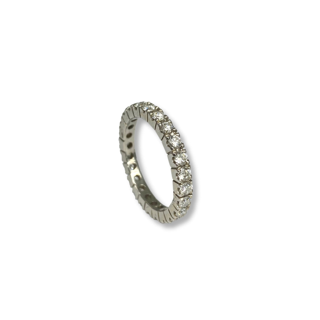 Lesunja Diamant-Eternity-Ring aus Weißgold, 2,5 Karat.