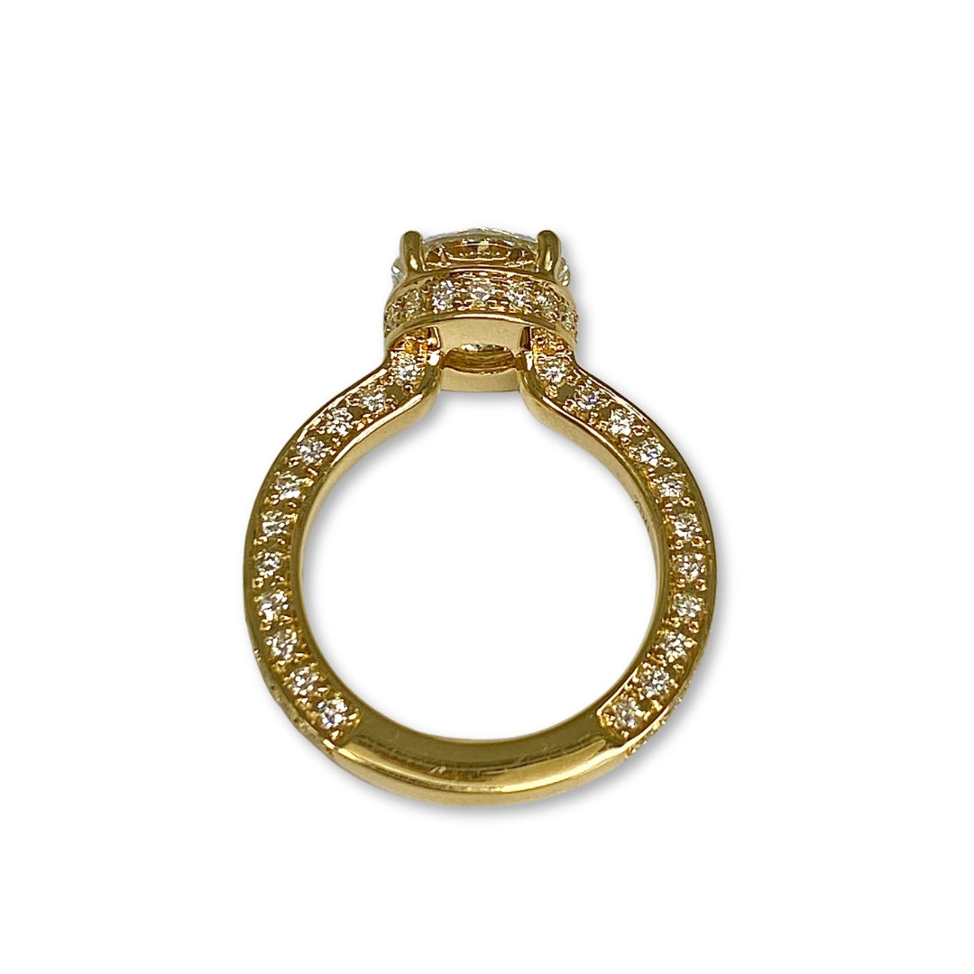 Lesunja Ring Yellow Gold White Diamonds 3,51ct.