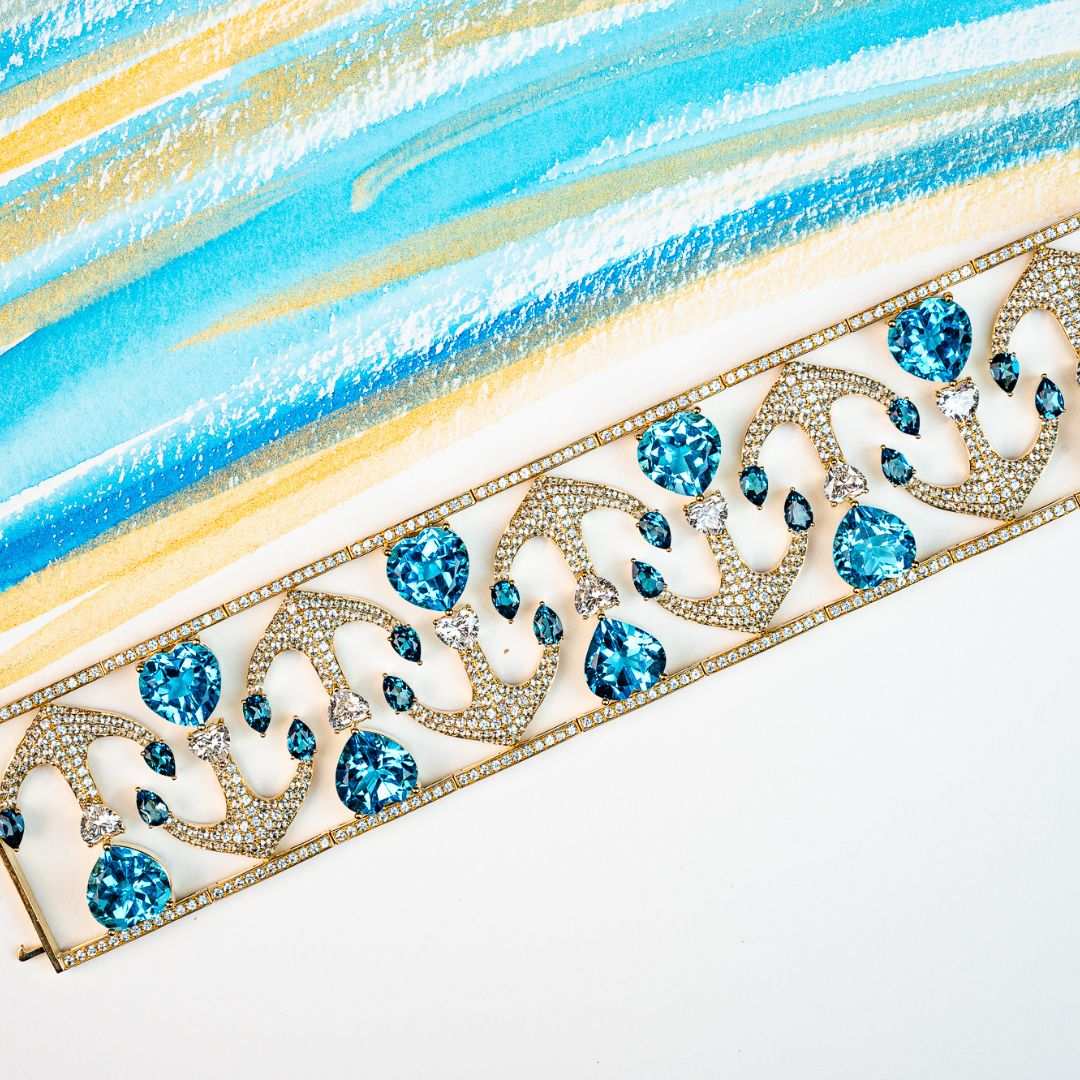 Lesunja Accor Gold Bracelet Yellow Gold Topaz, detail view, Lesunja atelier Zurich
