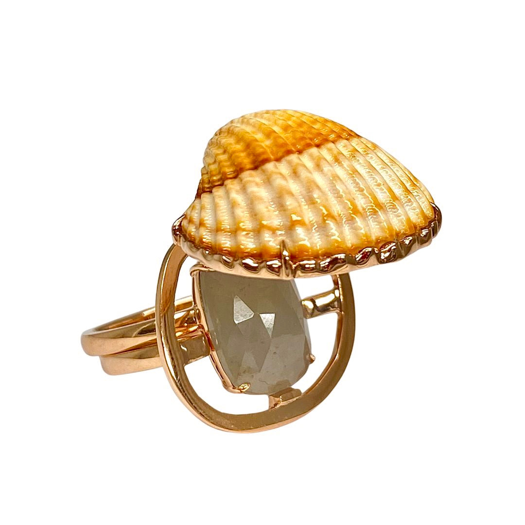 Rose Gold Sapphire Venus Shell ring