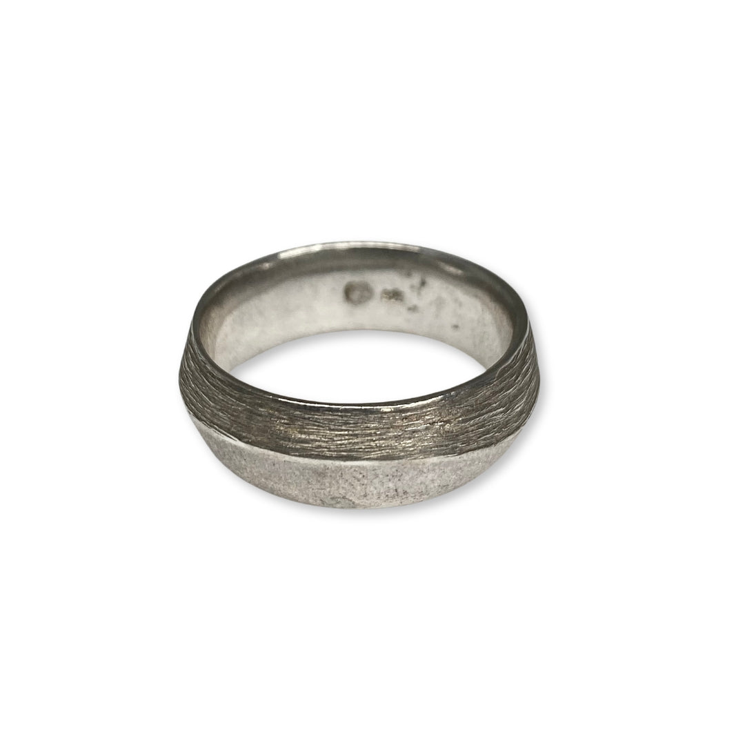 Lesunja Ring Silver Wave Structure