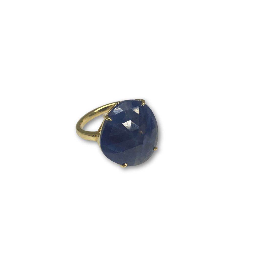 Lesunja Ocean XXY Boho Cocktail Ring Yellow Gold Blue Sapphire Shell, detail view, Lesunja atelier Zurich