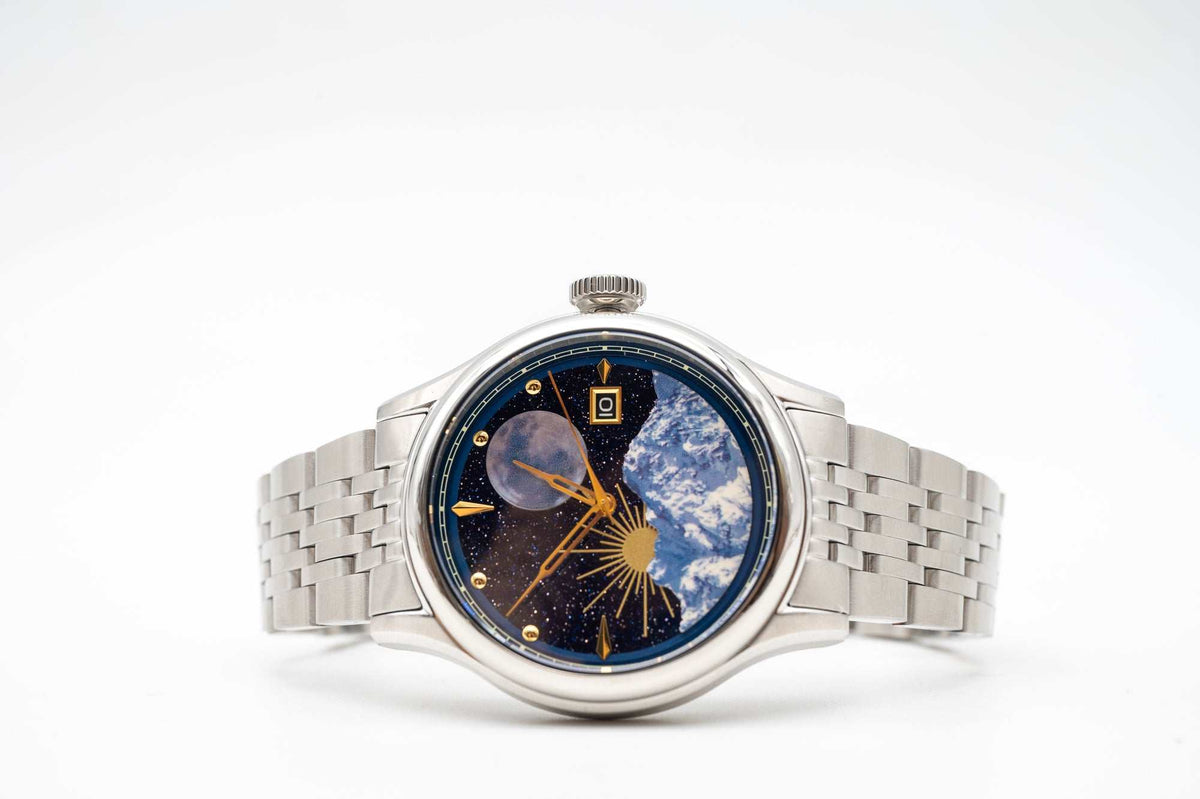 Lesunja Mountain Watch Steel, detail view, Lesunja atelier Zurich