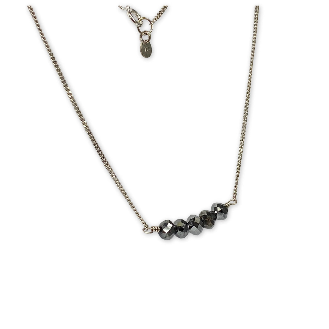 Lesunja Necklace White Gold Black Diamonds