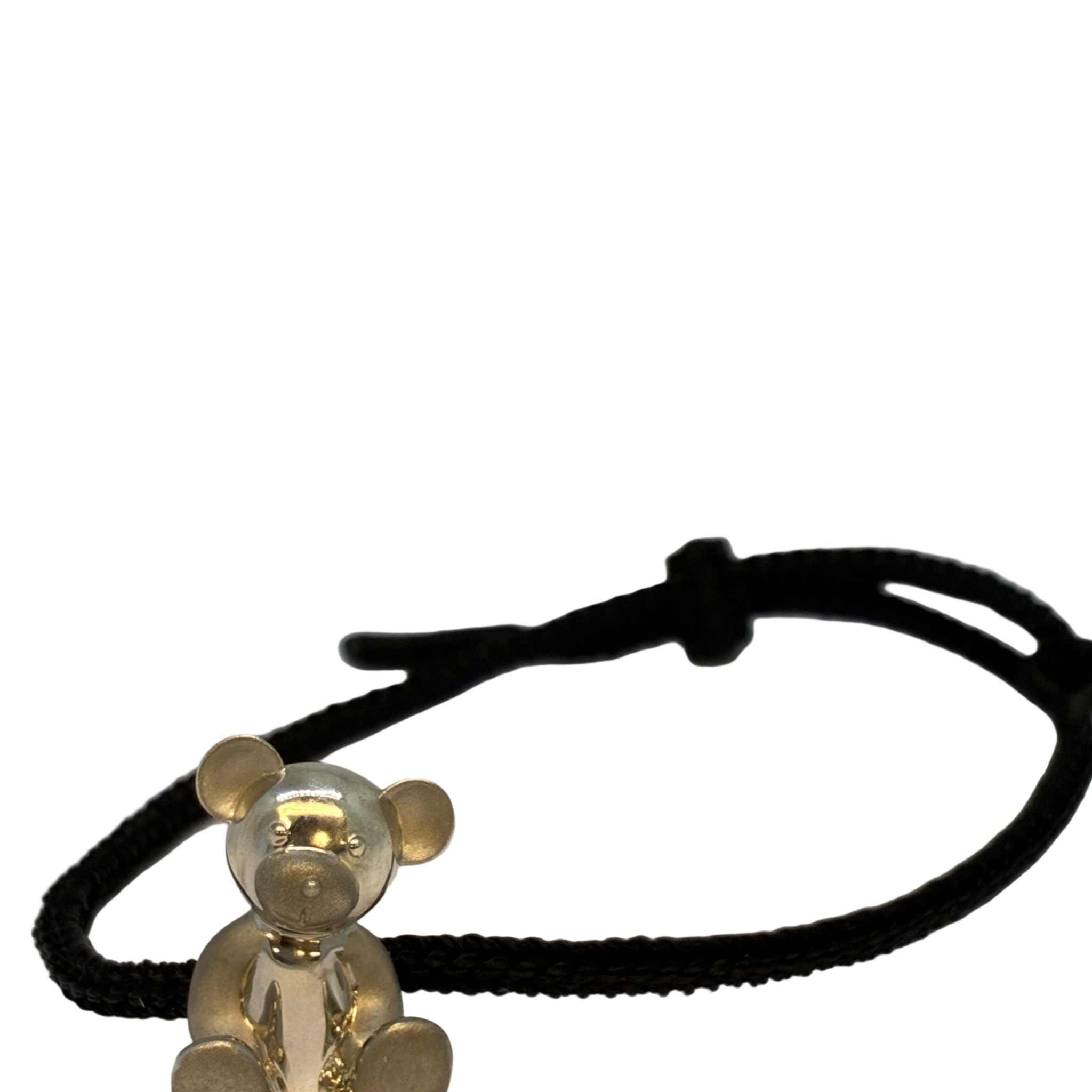 Lesunja Breuninger Bear Bracelet in 925 Silver, detail view, Lesunja atelier Zurich