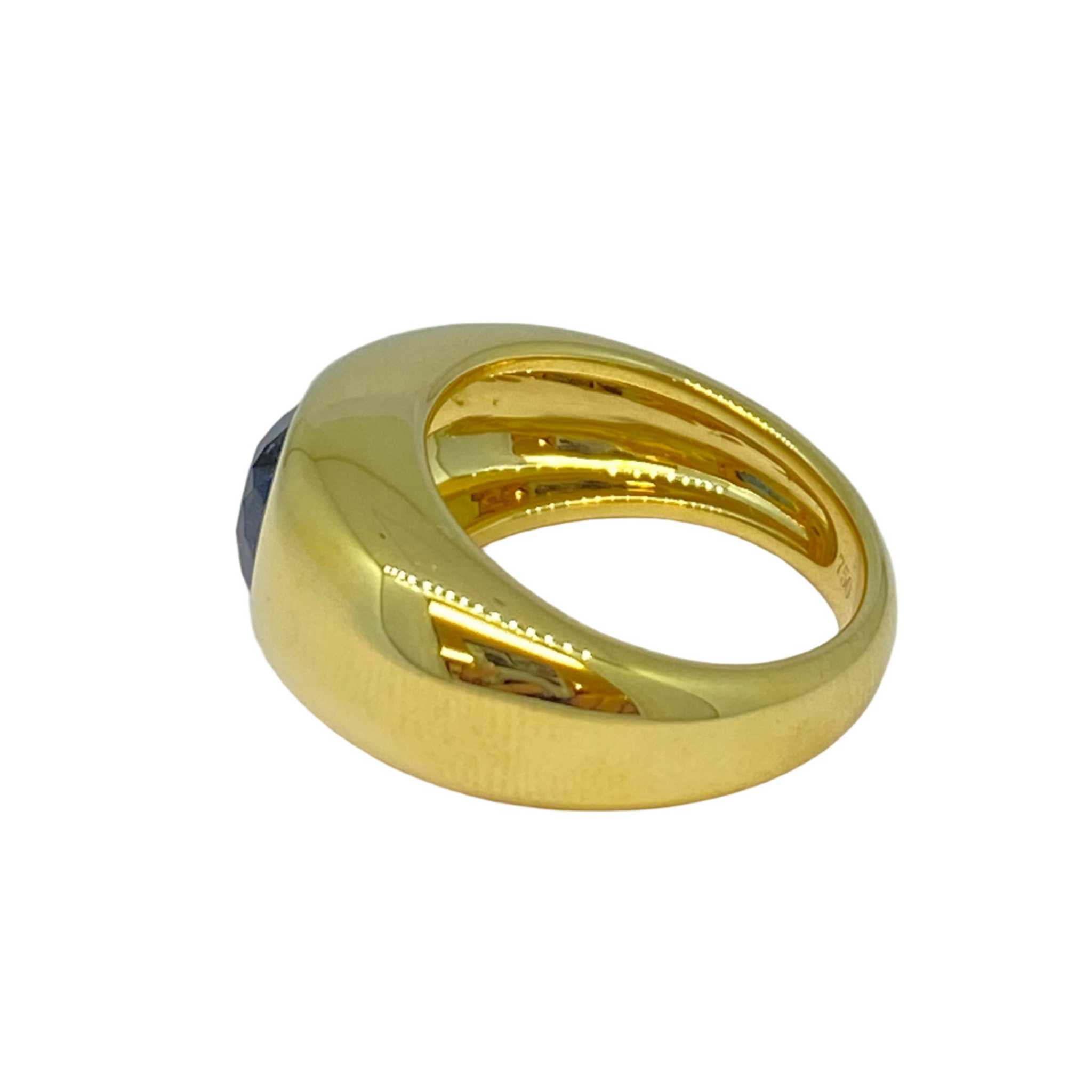 Gold Topaz Ring