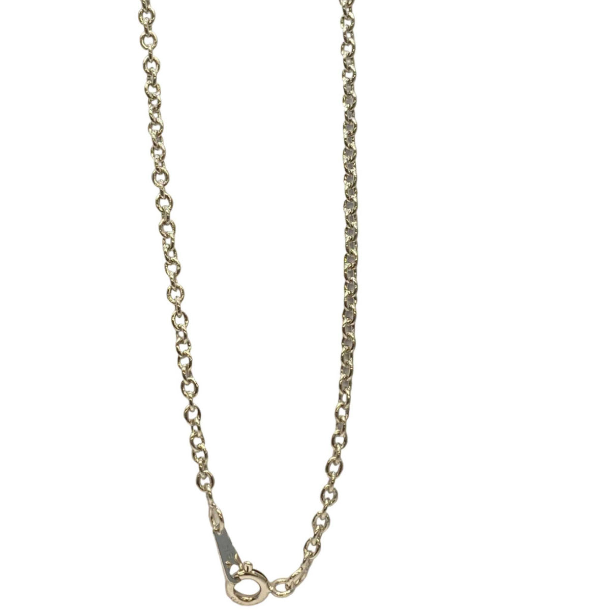 Lesunja Silver Letter F Necklace, detail view, Lesunja atelier Zurich