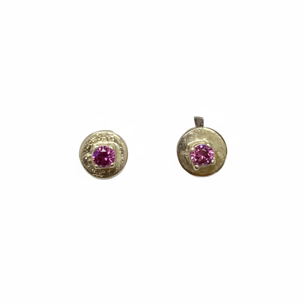 Lesunja White Gold 750 18K Earrings, detail view, Lesunja atelier Zurich