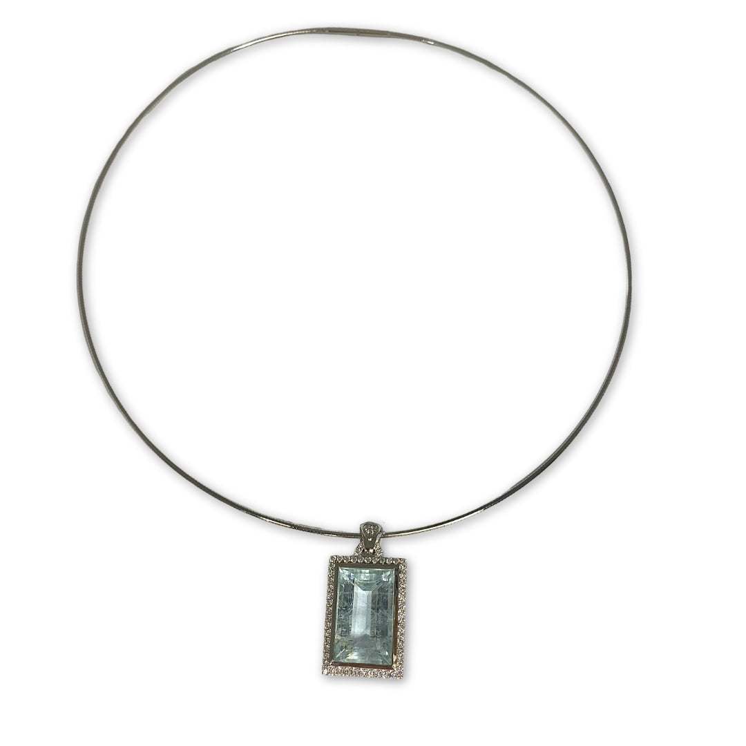 Lesunja Magnifique Necklace Platinum Aquamarine Diamonds, handmade fine jewellery from Switzerland