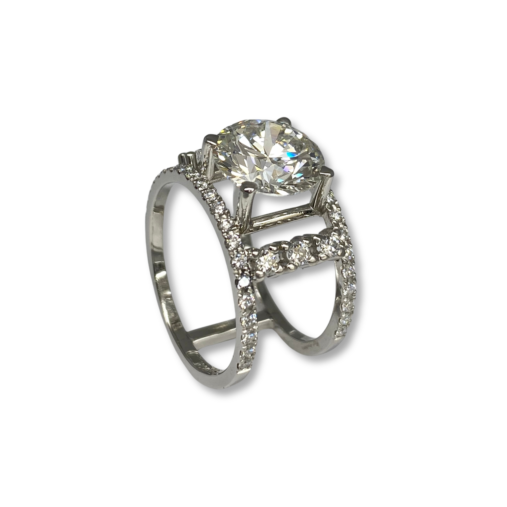 Lesunja Ring Platinum White Diamonds 3,59ct.