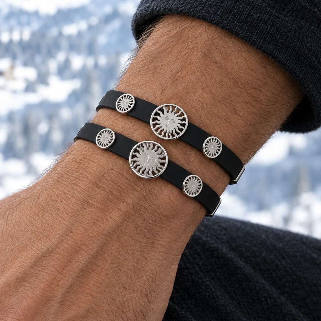 St. Moritz Sun Platin 950 bracelet set worn on model, alpine setting
