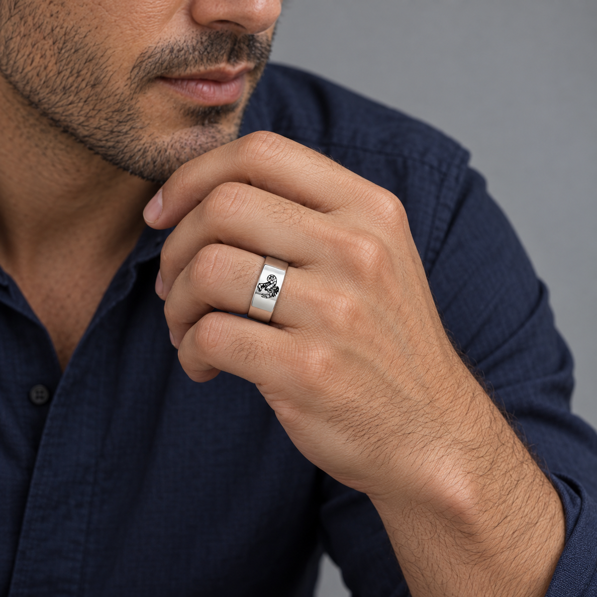 Model wearing the Lesunja Zodiac Scorpio Silver Band Ring Size 65.5