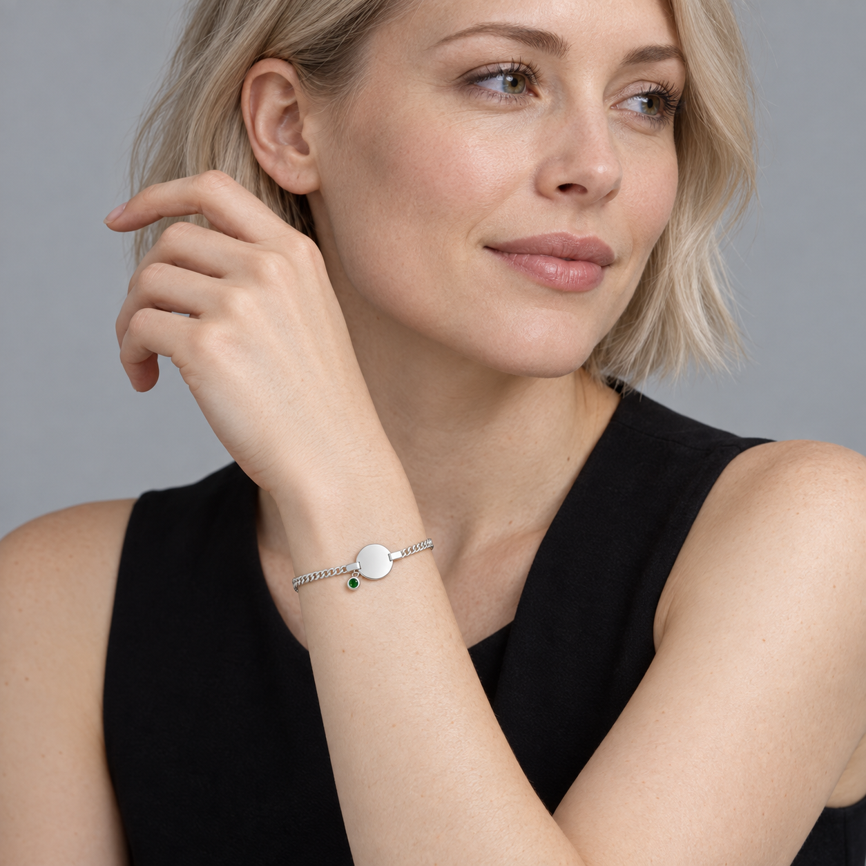 Model wearing the Lesunja Tsavorite Silver Bracelet