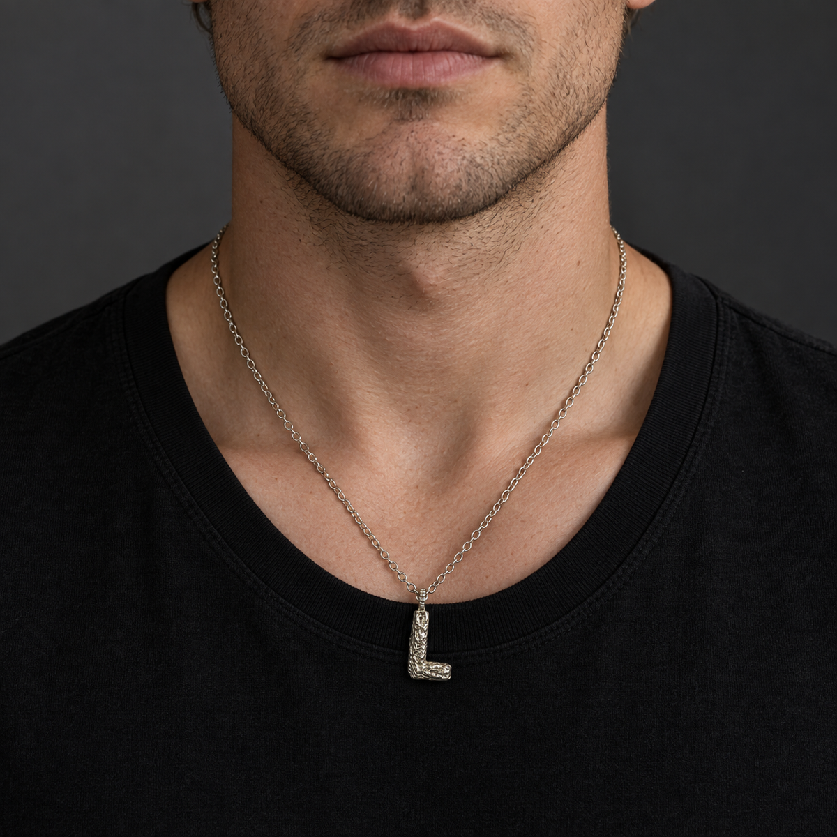 Model wearing the Lesunja Silver Letter L Necklace