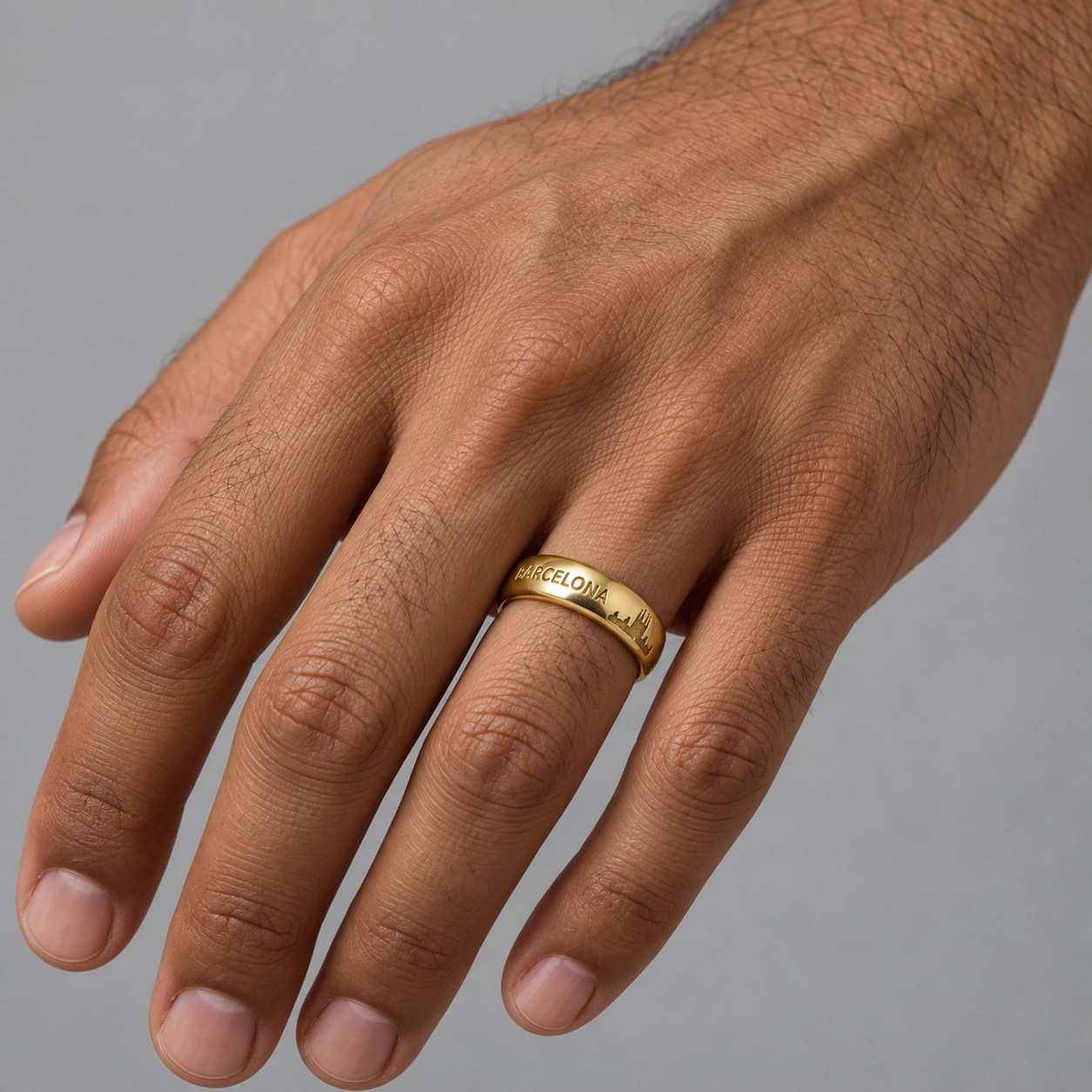 Model wearing the Lesunja Skyline Barcelona Gold Plated Ring