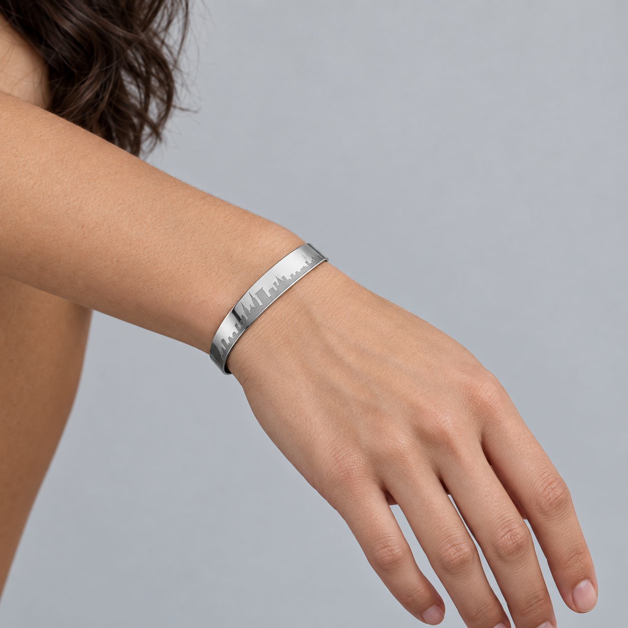 Model wearing the Lesunja Skyline Basel Bangle