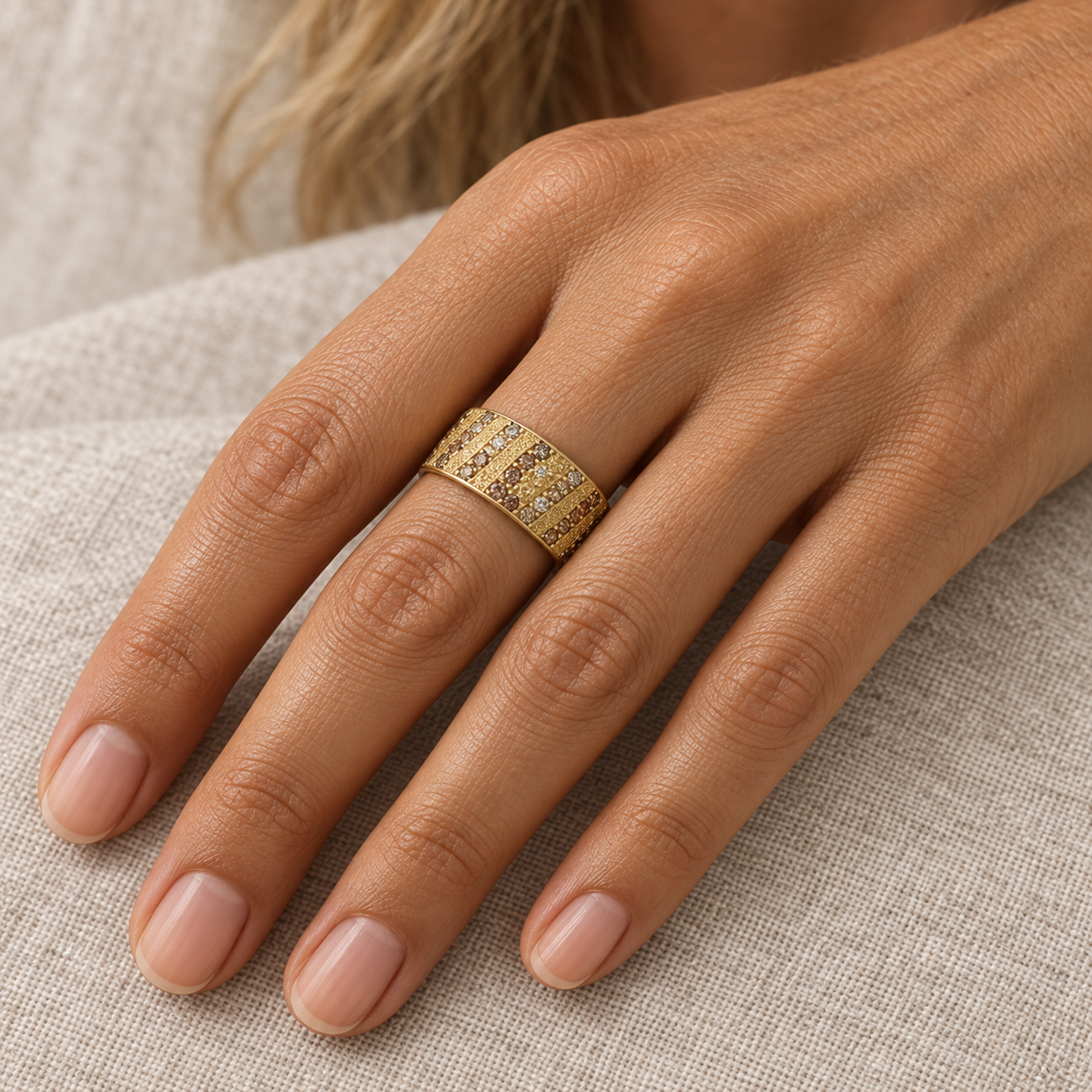 Model wearing the Lesunja Sepia Waves Yellow Gold Diamond Ring