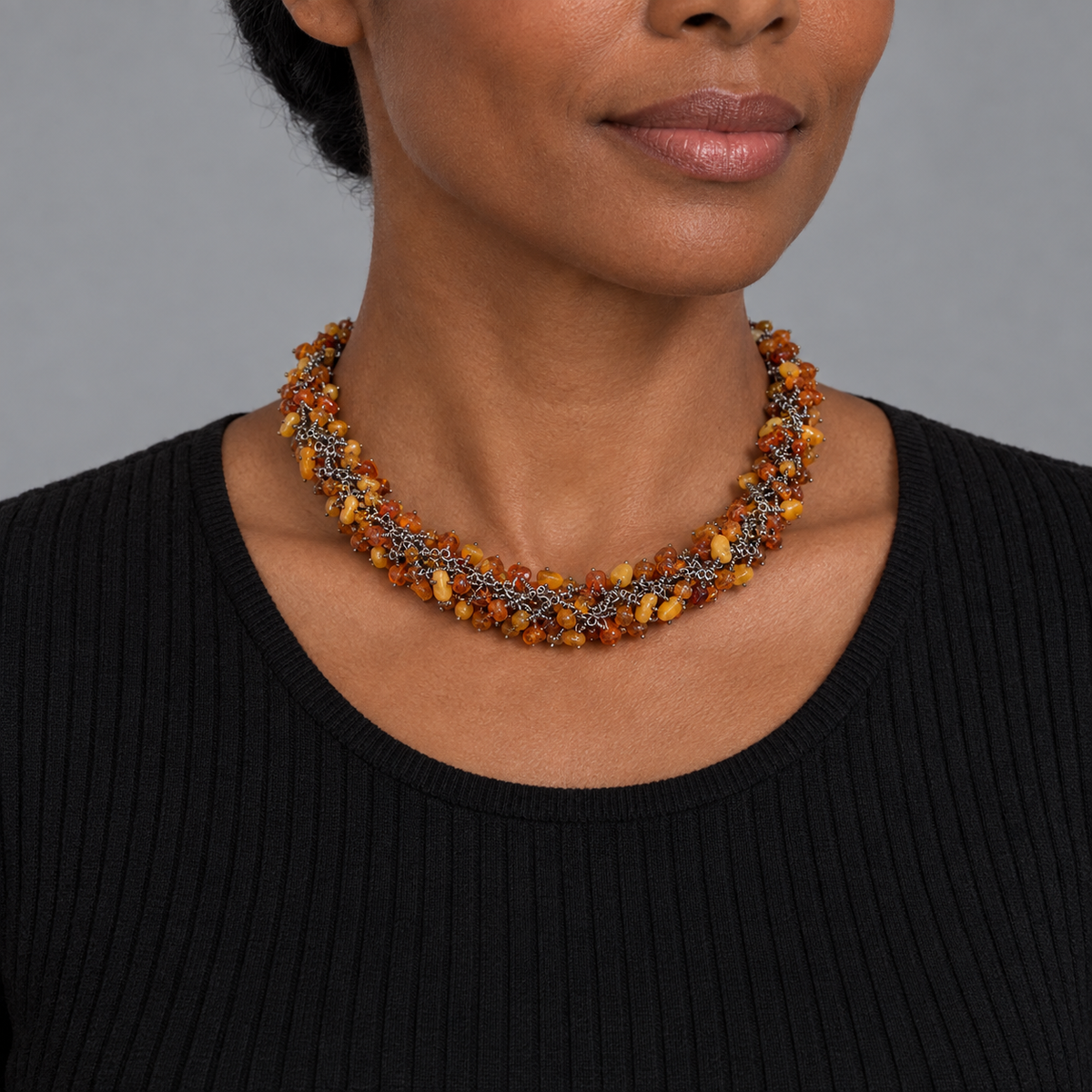 Model wearing the Lesunja Sunshine Amber Silver Necklace