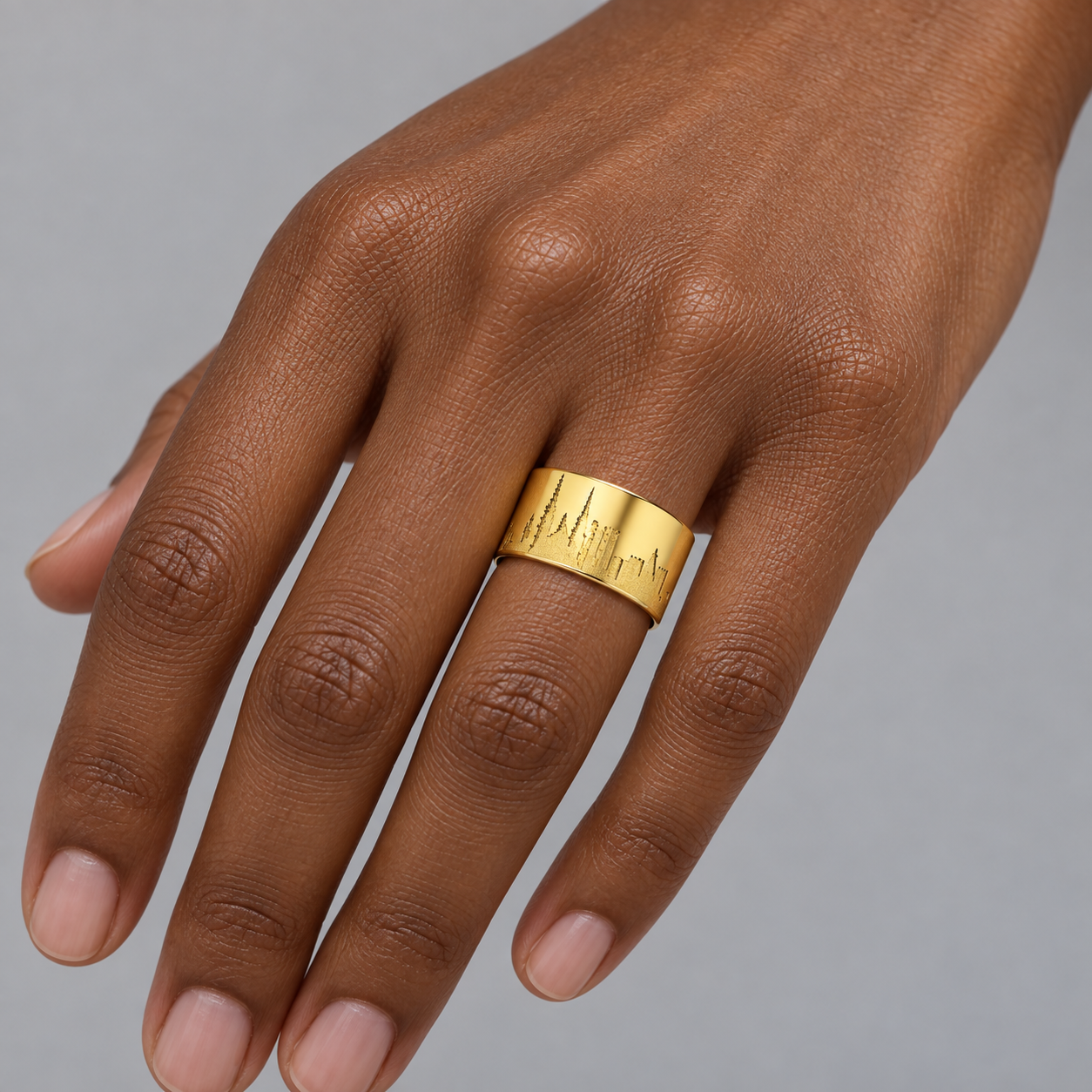 Model wearing the Lesunja Skyline Basel Yellow Gold Plated Ring