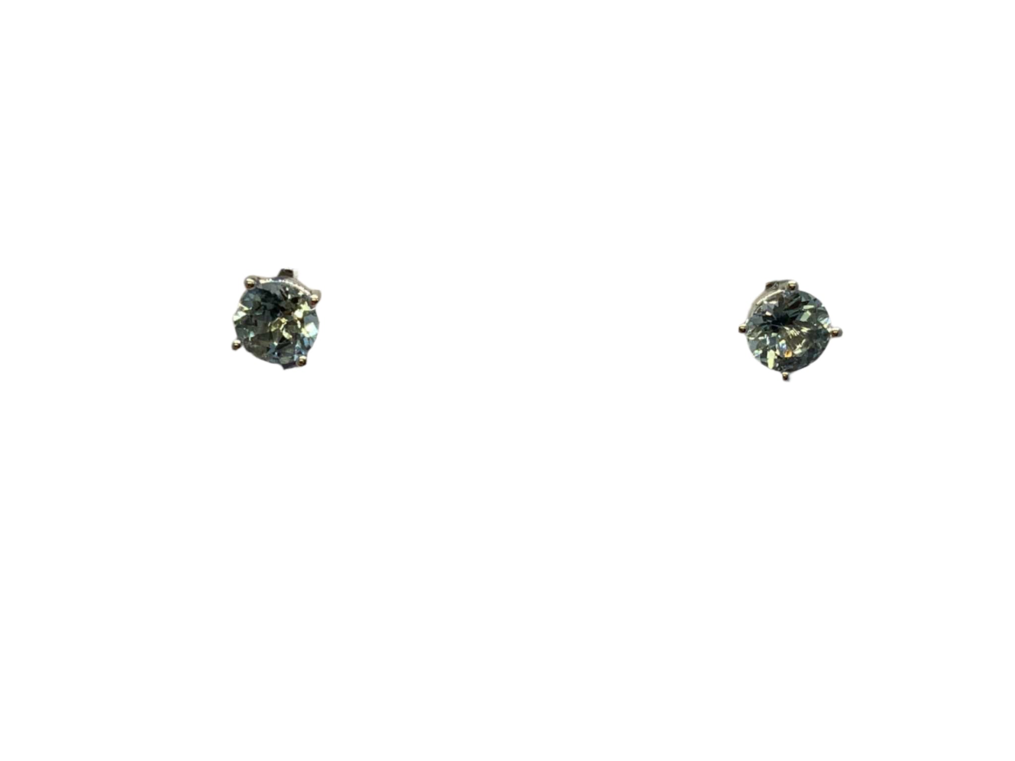 Lesunja Aquamarine white Gold Stud Earrings