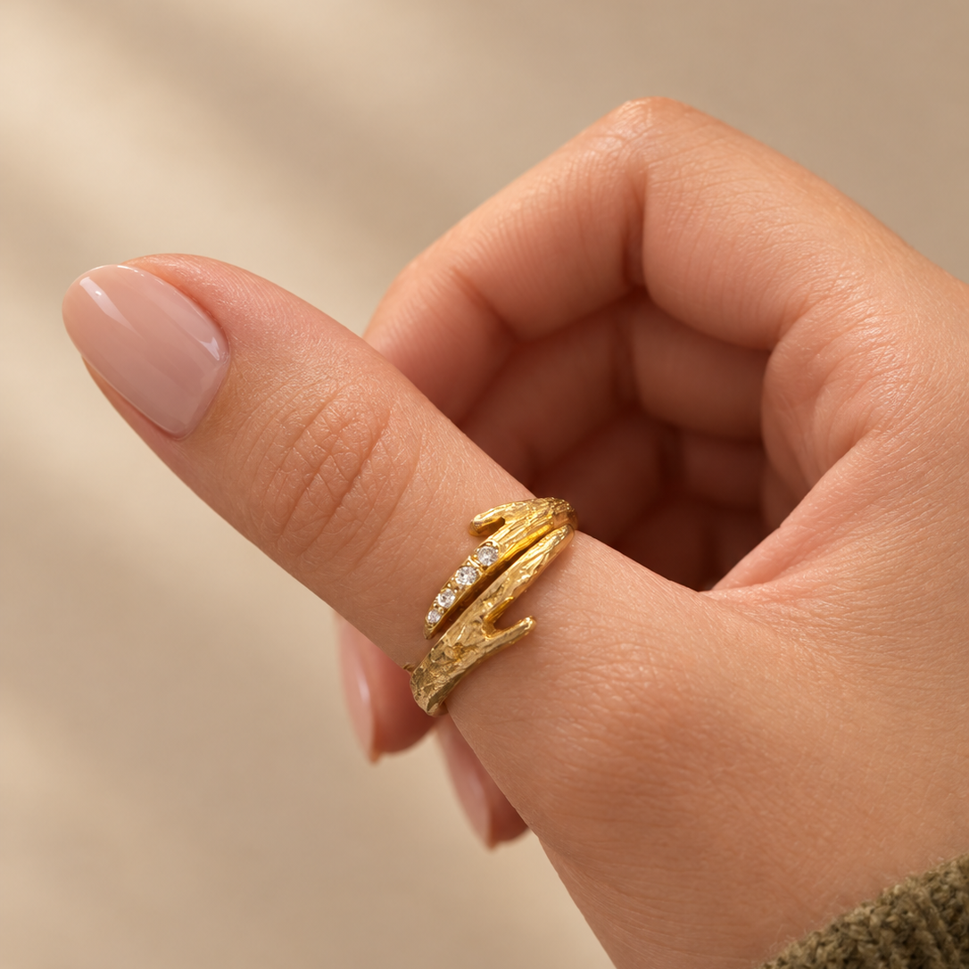 Model wearing the Lesunja Sky Nest Ring Silver Gold Plated Lab Grown Diamonds