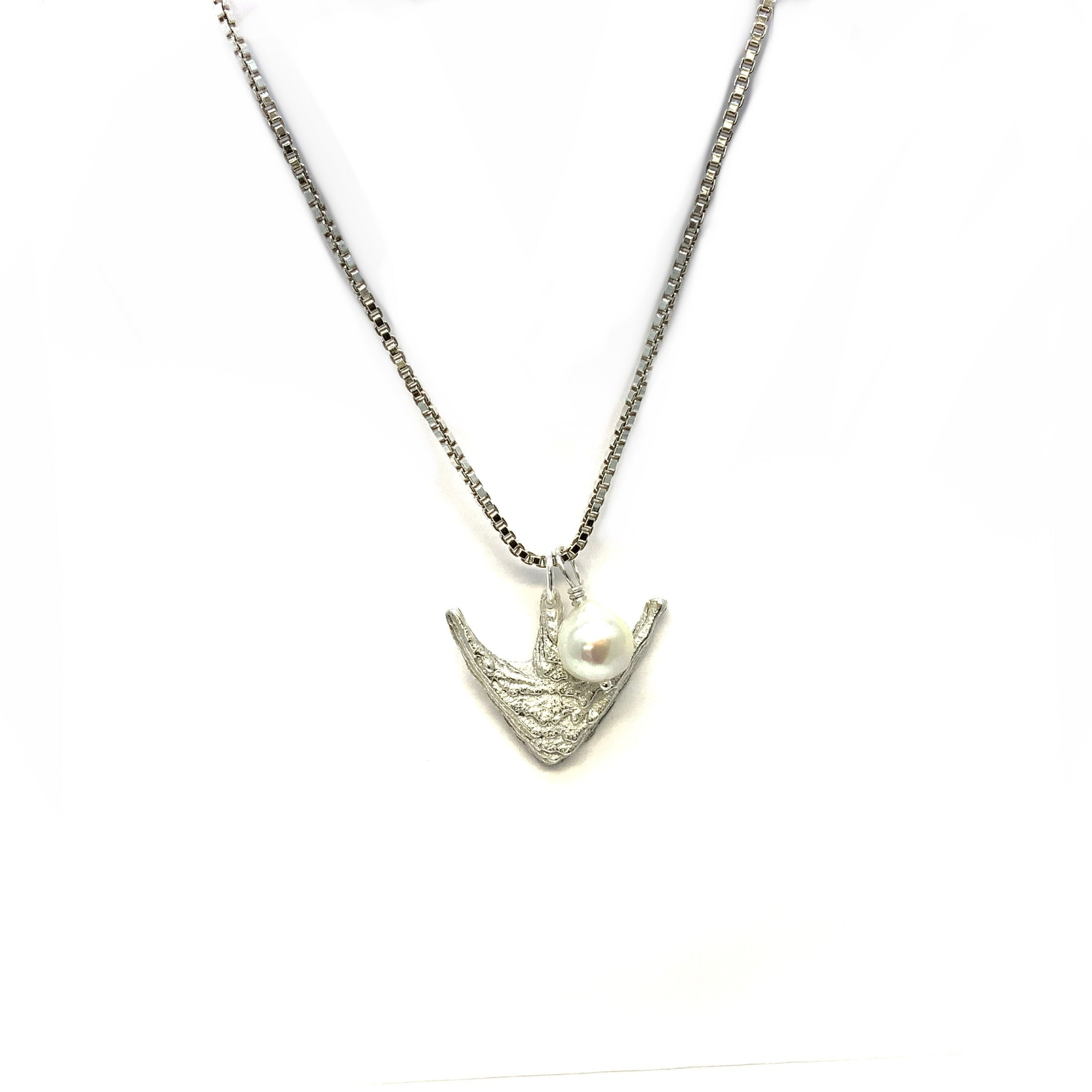 Lesunja Silver Sepia Anchor and Freshwater Pearl Necklace