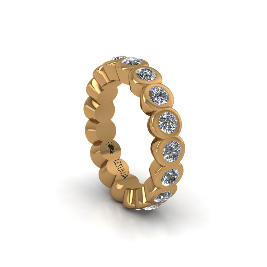 rose gold diamond eternity ring