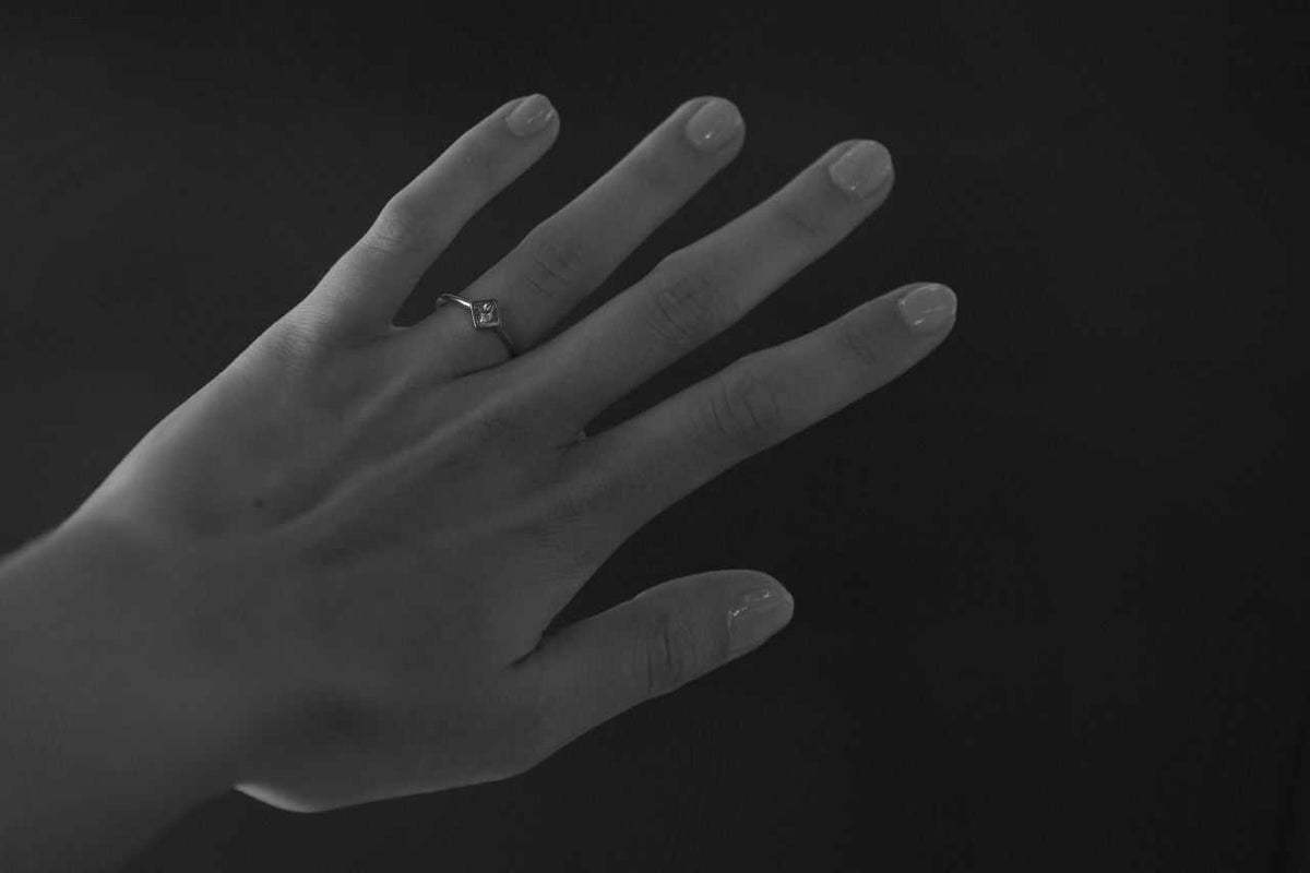 princess cut diamond gold solitaire