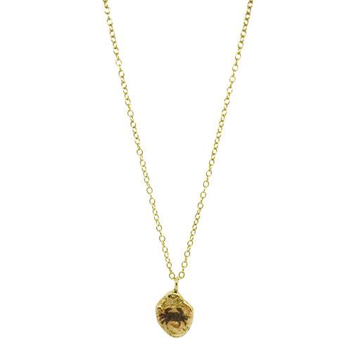 Lesunja Zodiac Cancer Silver Necklace Yellow Gold Nugget Moonstone, detail view, Lesunja atelier Zurich