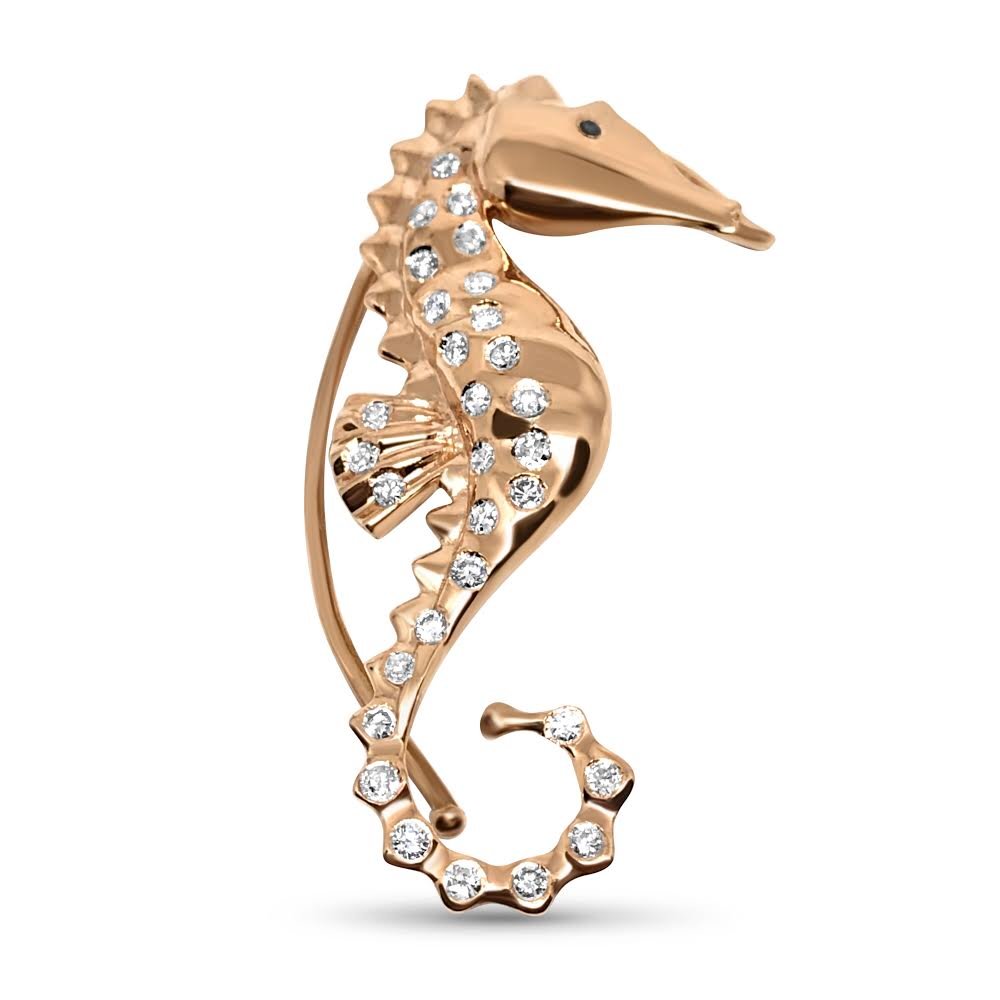 seahorse gold ear hanger