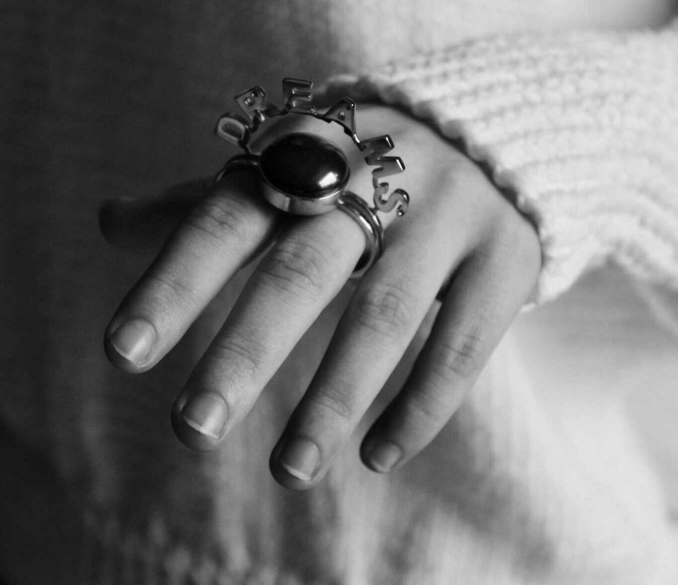 two finger ring gold