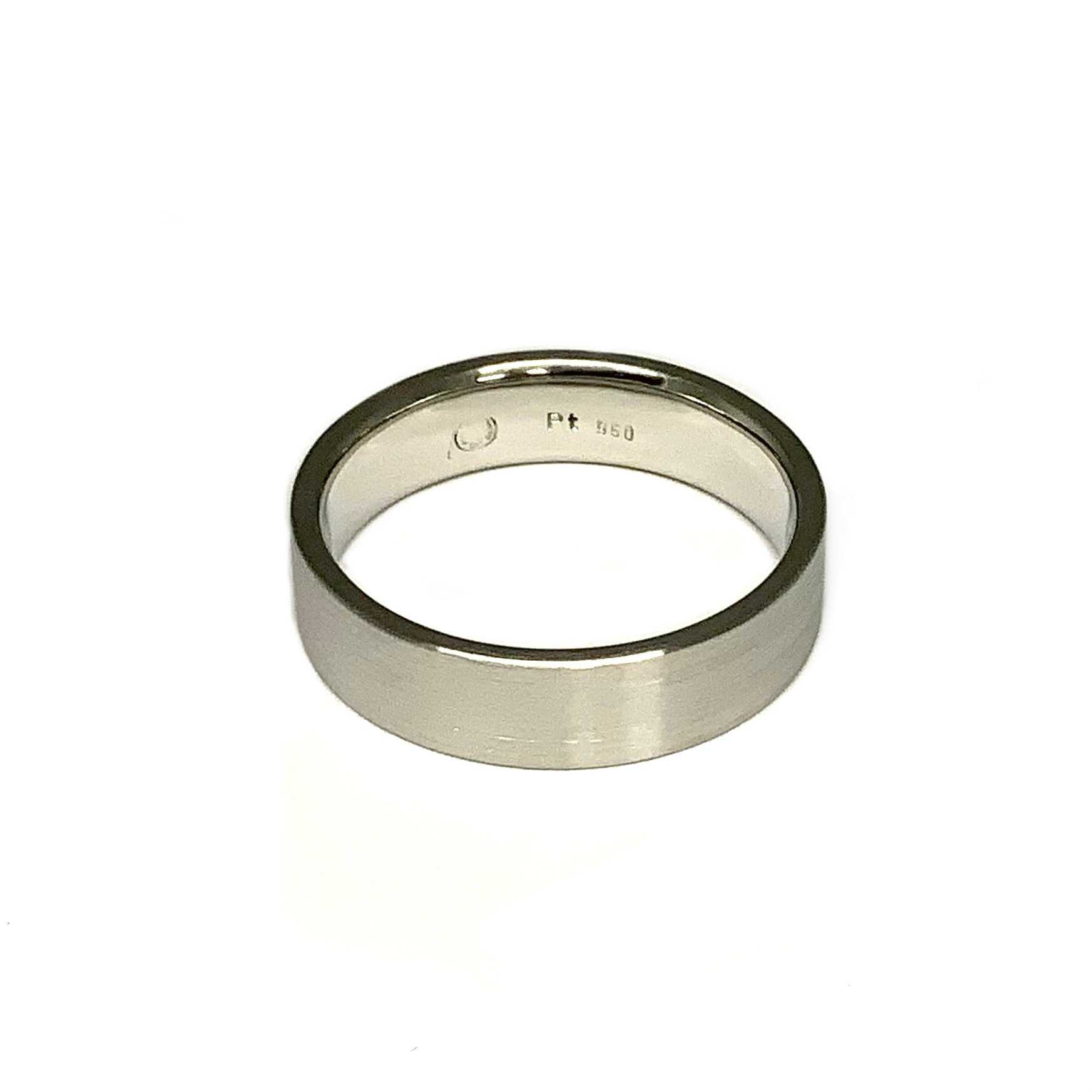 Ehering Lesunja aus Platin