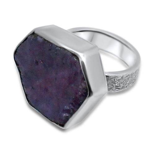Lesunja Sepia Raspberry Kiss Burma Ring, handmade fine jewellery from Switzerland