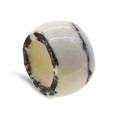 Lesunja Swiss Stone Ring, handmade fine jewellery from Switzerland